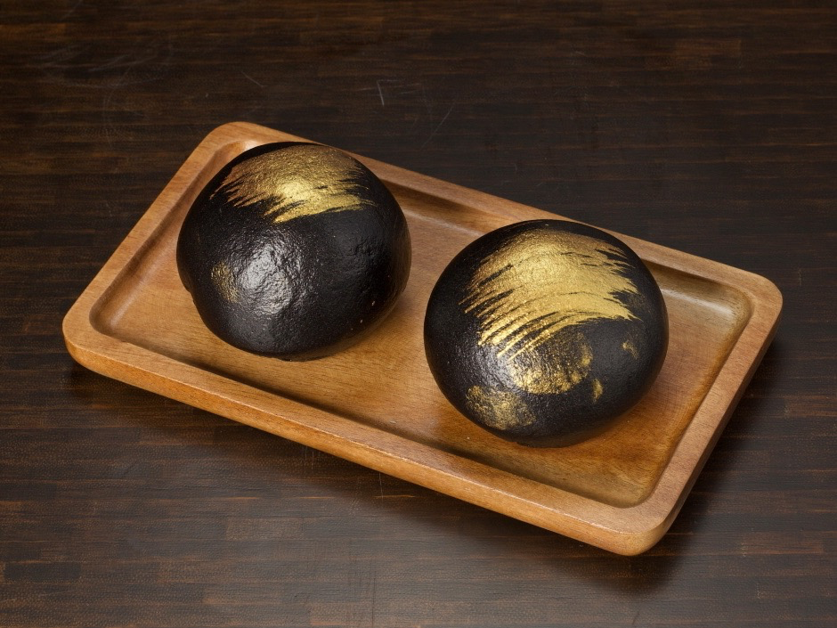 Black Gold Lava Bao 黑金流沙包 (6pcs)